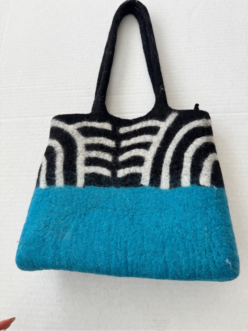 Felt Shoulder Tote in Black, White & Turquoise